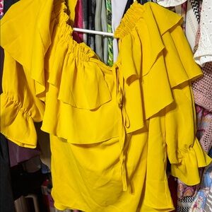 Sunny Ruffled Off-Shoulder Blouse